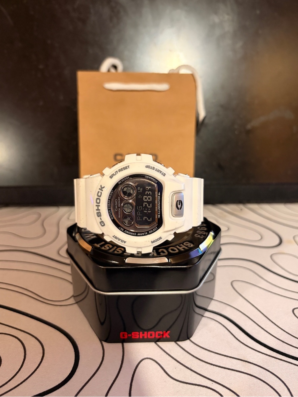 White Casio G-SHOCK DW6900